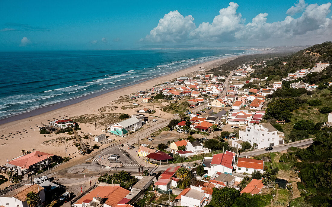 die gem&uuml;tliche Stadt am Meer - Caparica
