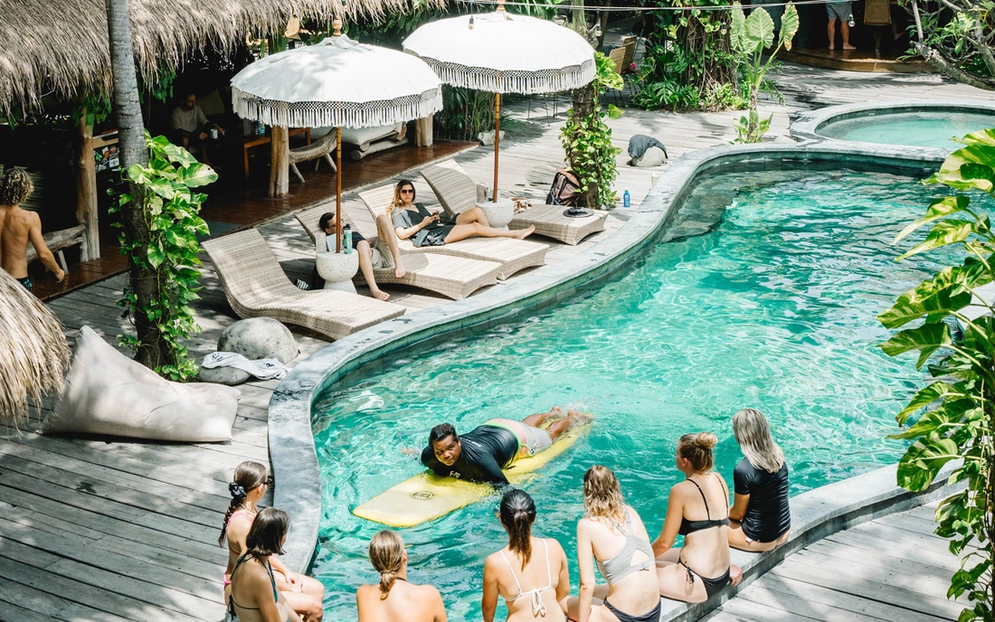 Surfen lernen Bali Seminyak 