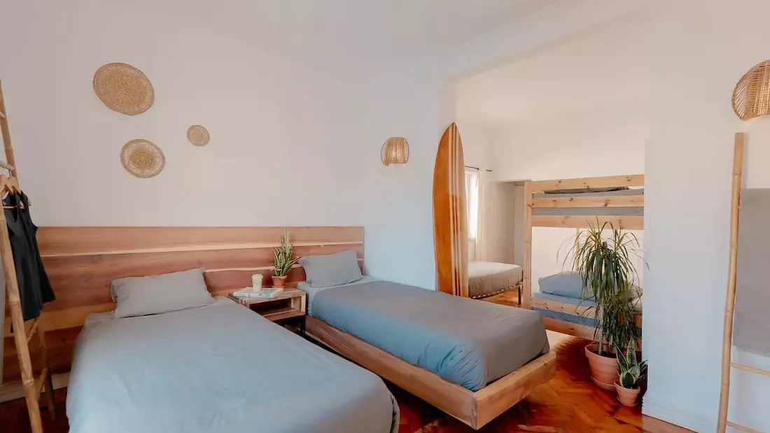 24 Surfcamp Caparica Portugal 5er Zimmer