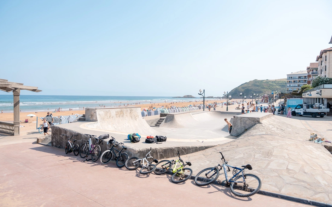 Surfcamp Zarautz Spanien Skaten