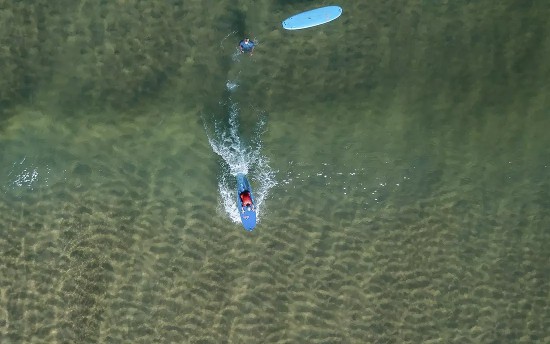 Surf Life Coaching in our Pure Surf Camp Peniche