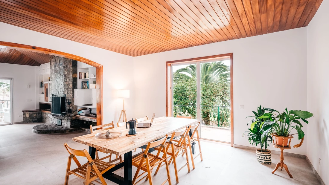 Urlaub, Sommer, Surfen im schönsten Ort Spaniens.