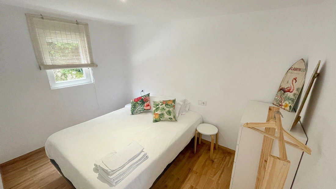 Mit 2 Schlafzimmern Surfcamp Loredo Spanien Bungalow Schlafzimmer