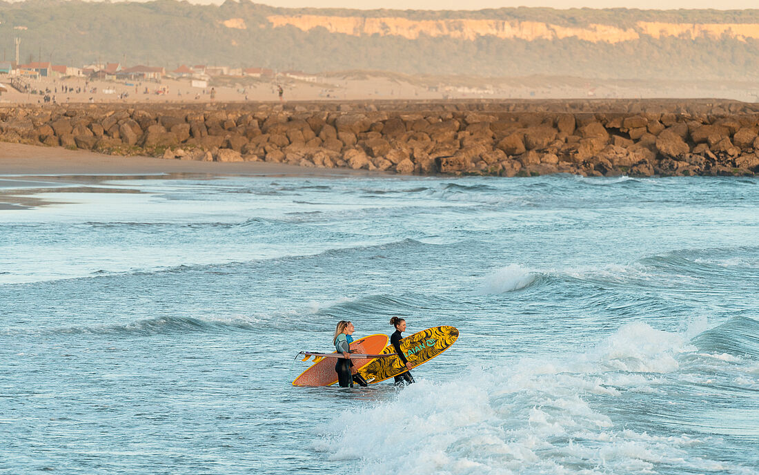 24+ Surfcamp Caparica Portugal Home Surfspot