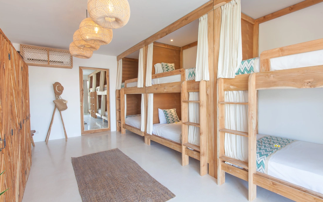 Surfhouse Bali Canggu Mehrbettzimmer
