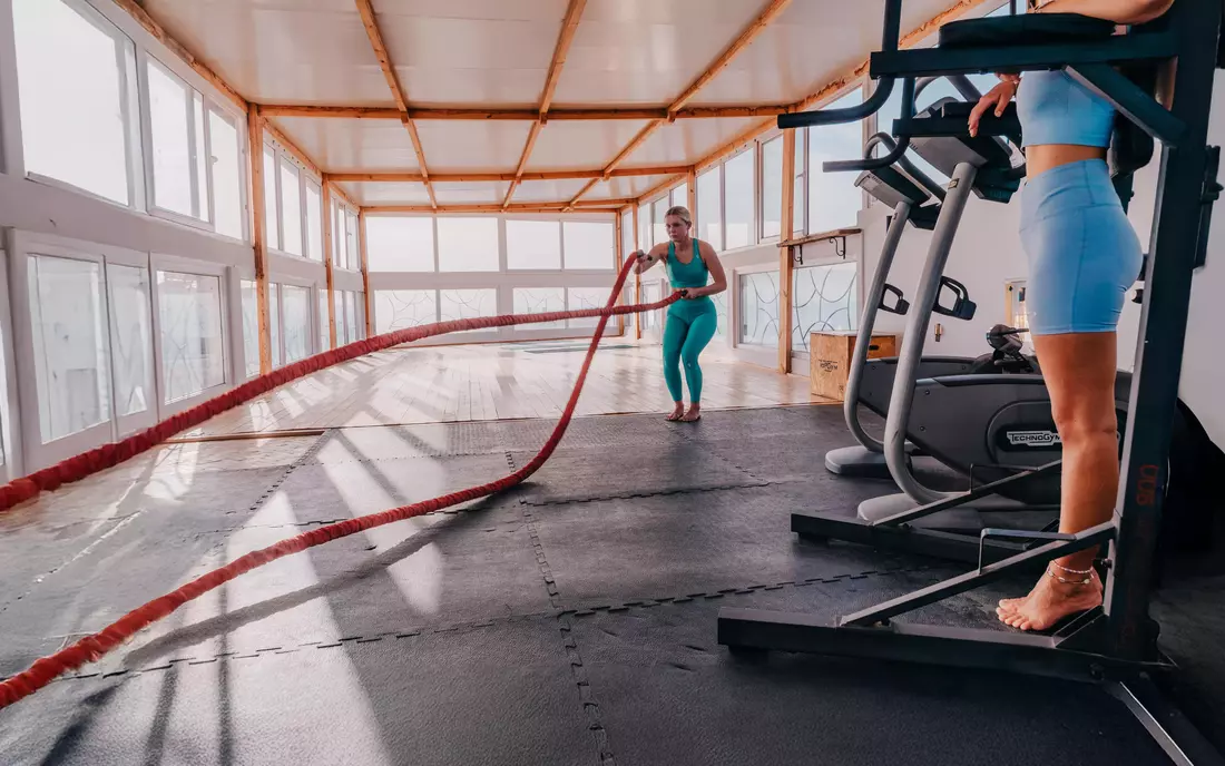 Rooftop Gym im Pure Surfcamp Marokko