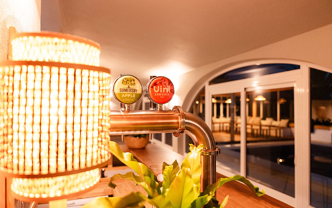 Surflodge Portugal Algarve Bar