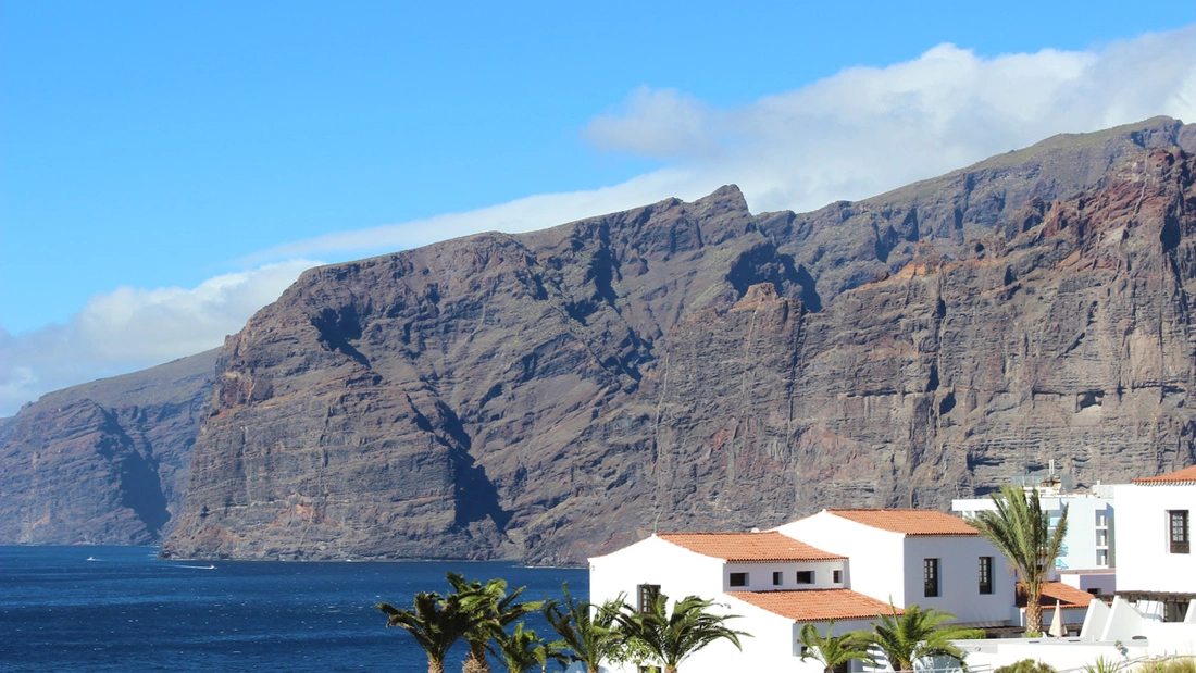 Los Gigantes Los Gigantes