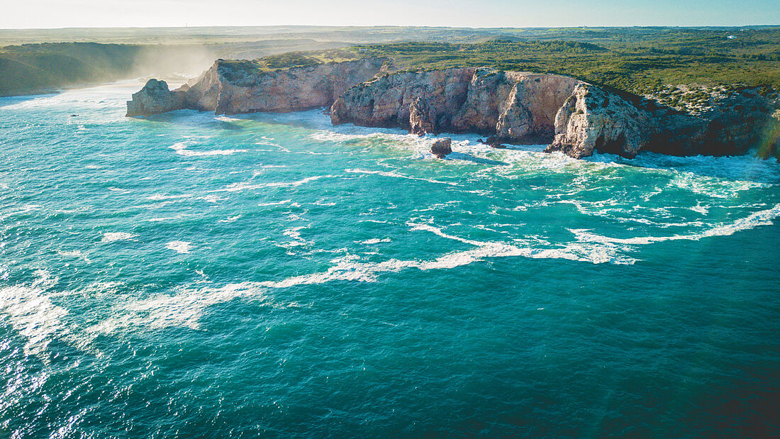 Praia da Ingrina, Surfen bei Sagres