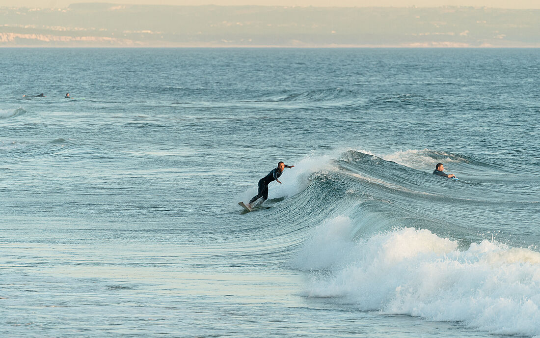 24+ Surfcamp Caparica Portugal Wellen