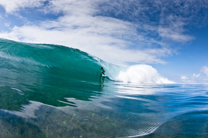 Surf House Bali Canggu barrel surftravel tropical water