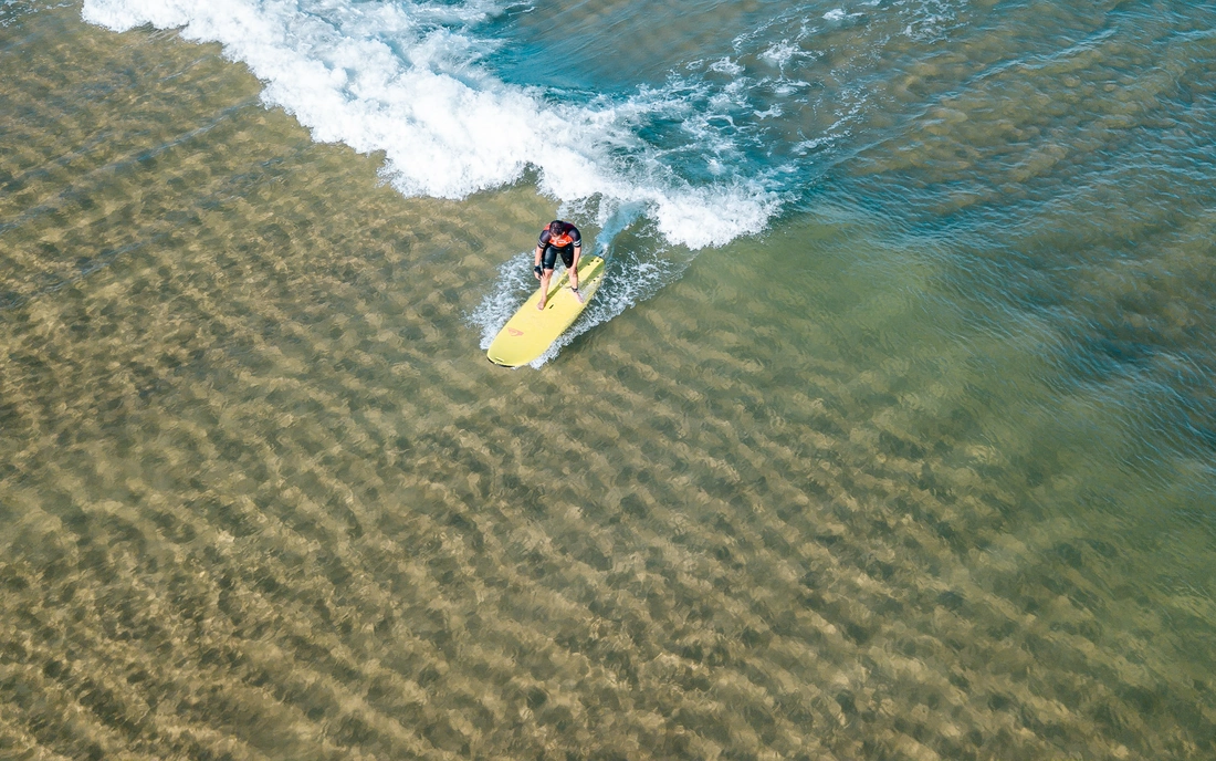Auch Daddy ist jetzt ein cooler Surfer