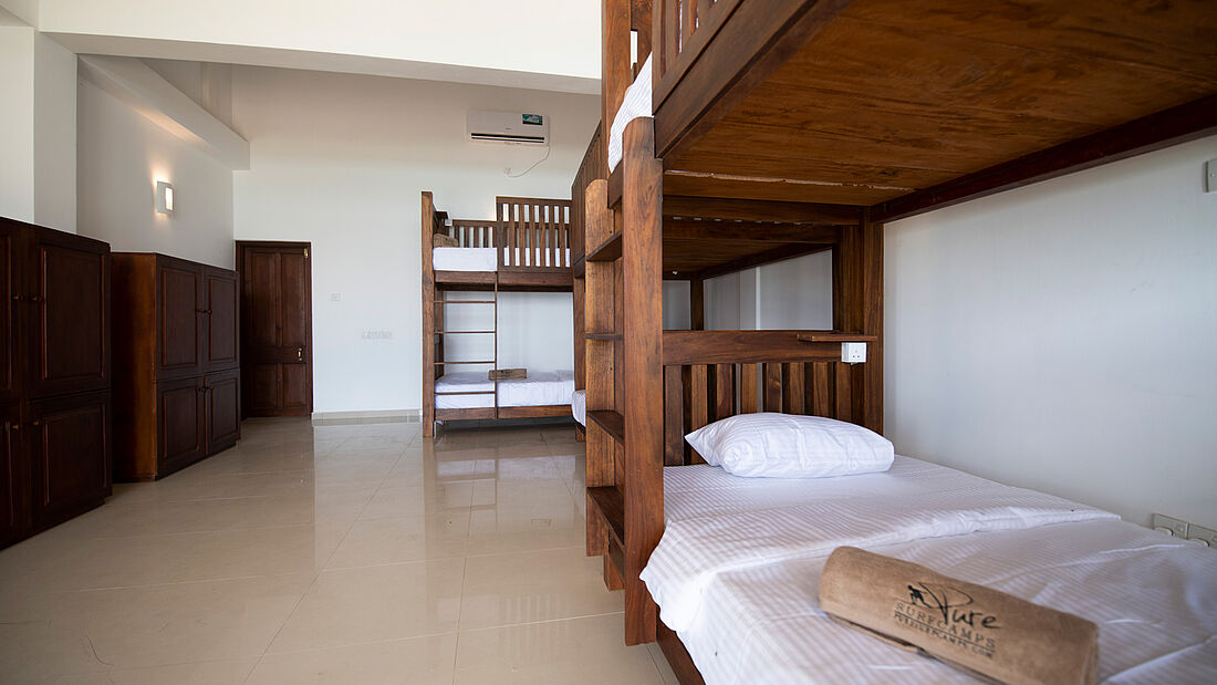 Surfcamp Sri Lanka Kathaluwa direkt am Strand