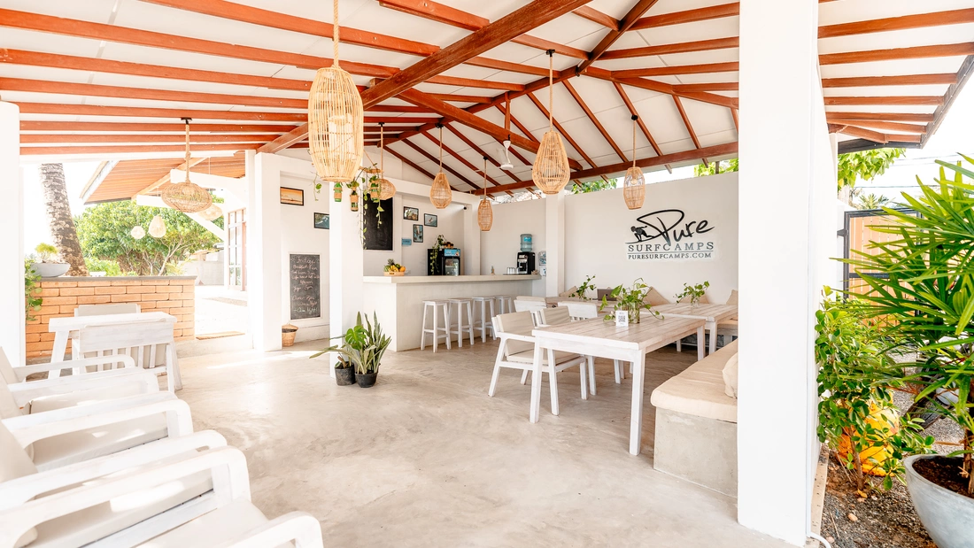 Beachfront Surfcamp Sri Lanka Kathaluwa