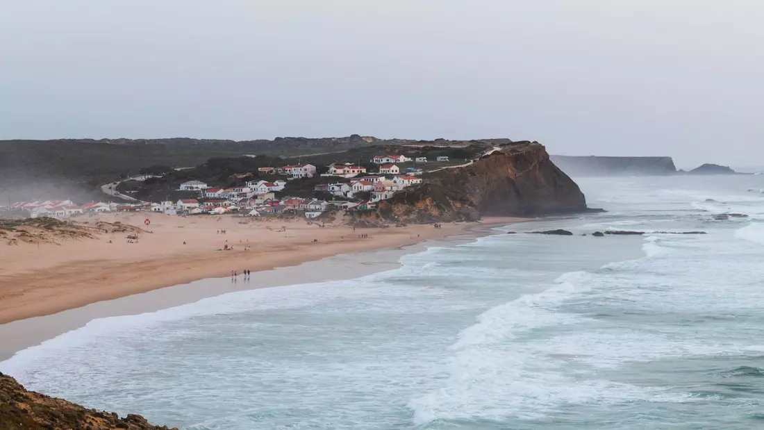 Monte Clerigo Algarve Surfen Monte Clerigo