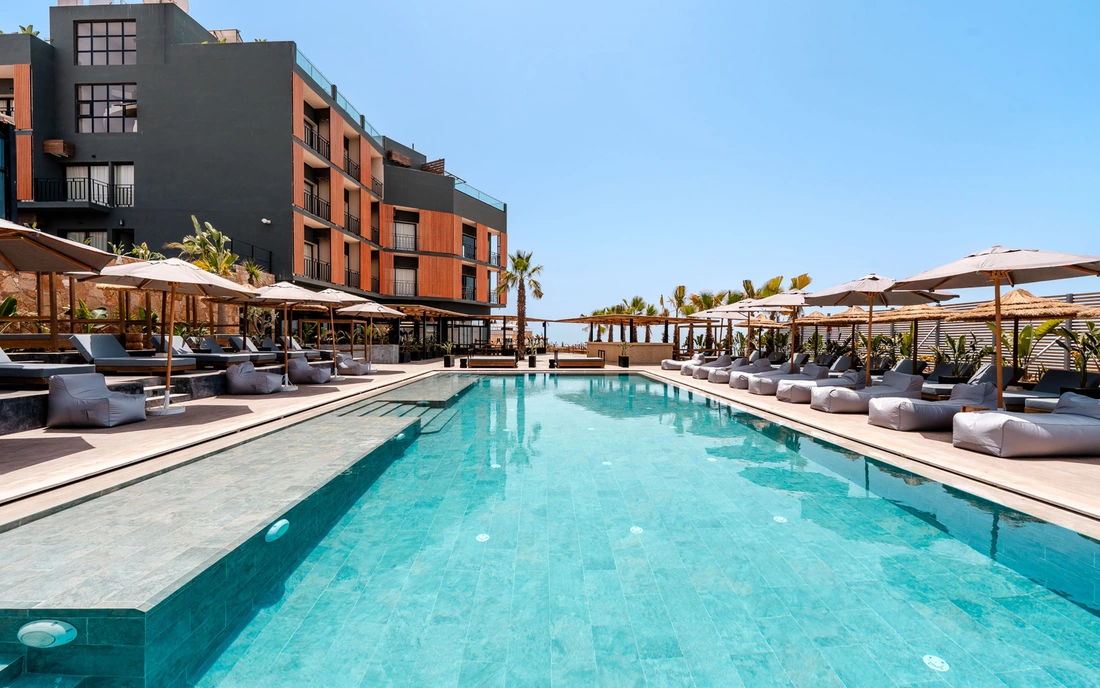 Boutique Surfcamp Marokko Tamraght Surf Hotel Pool