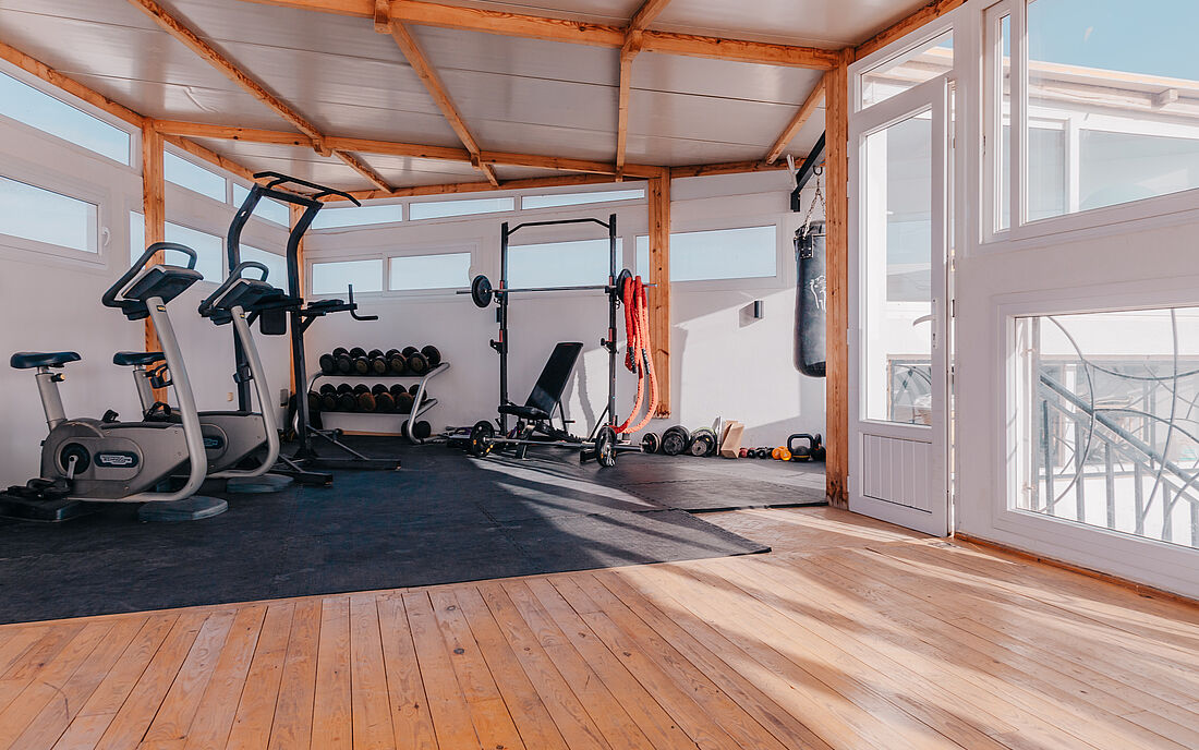 fully equipped rooftop gym