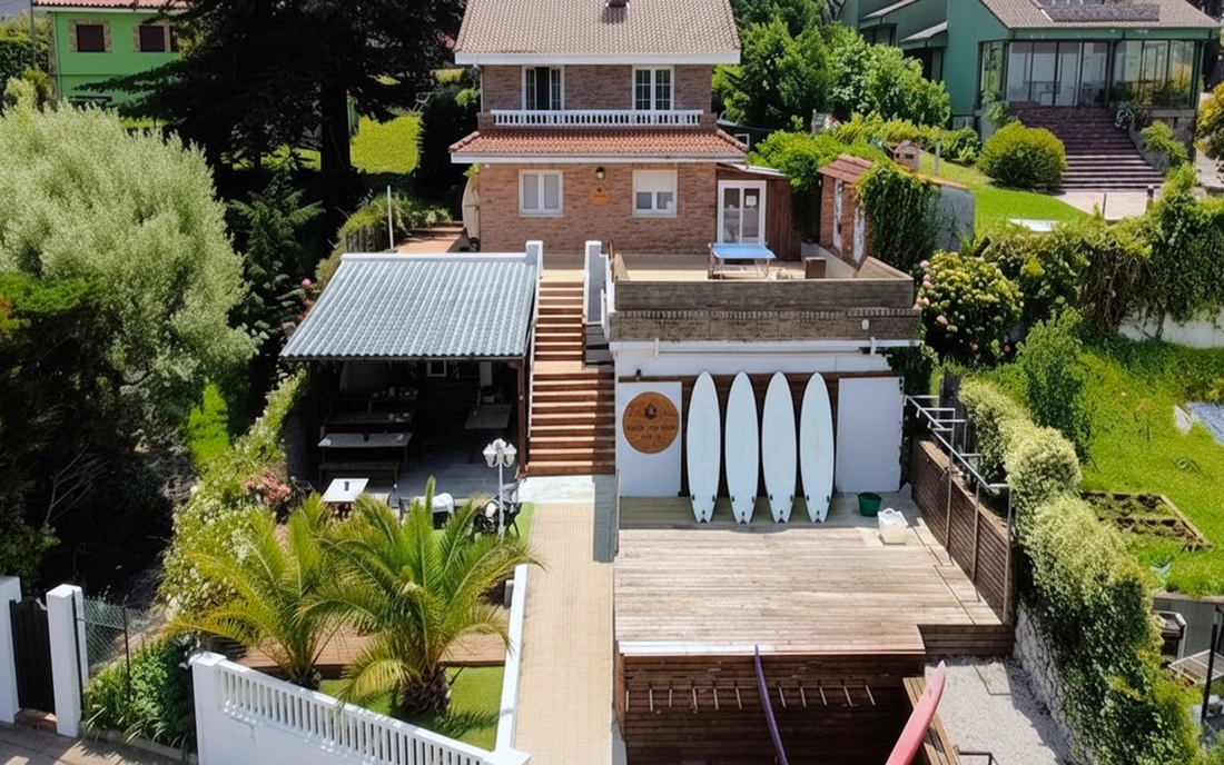 Internationales Surfcamp – nur wenige Schritte zum Strand Surfcamp Loredo Spanien