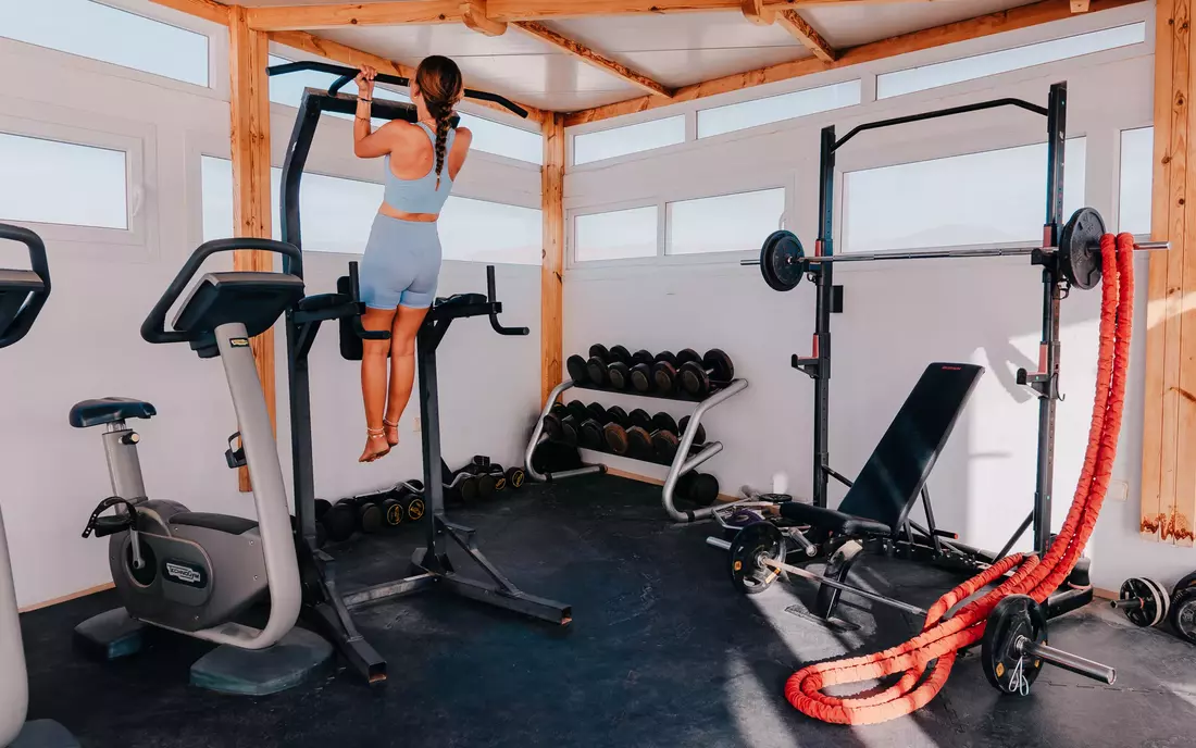 Rooftop Gym im Pure Surfcamp Marokko