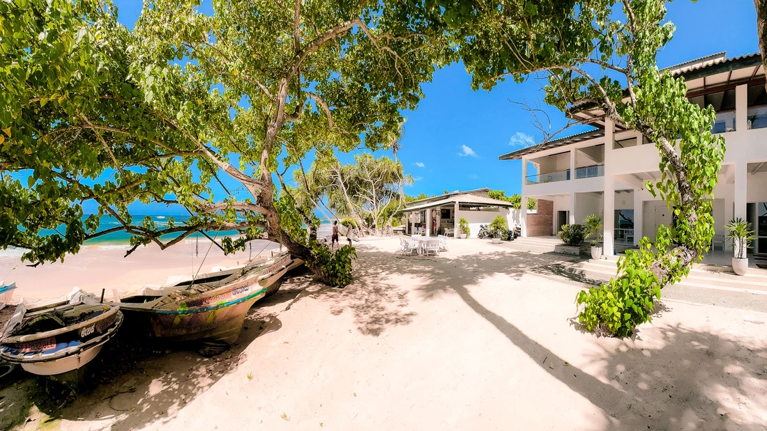 Beachfront Surfcamp Sri Lanka Kathaluwa Tropen