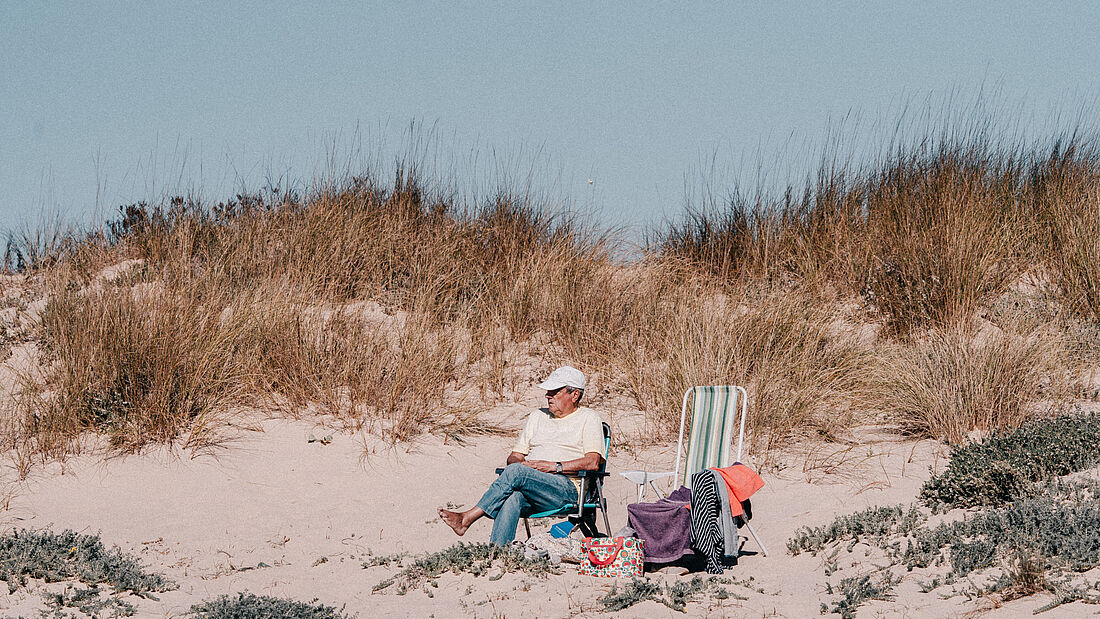 Just let your soul unwind Beach Life in the Pure Surf Camp Peniche