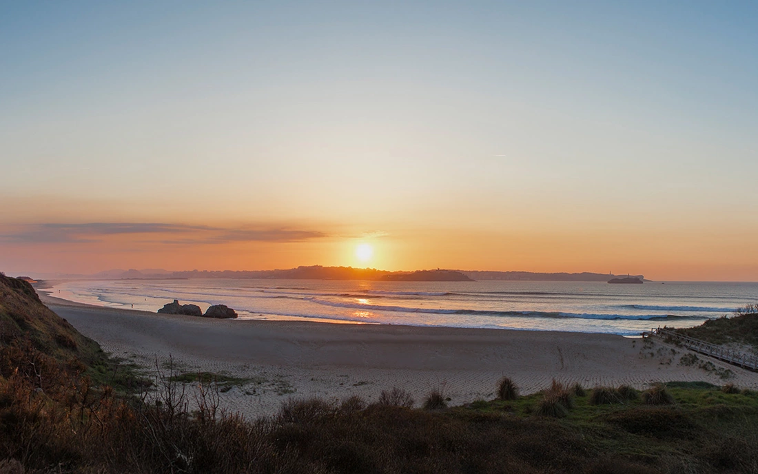 Sonnenuntergang am Strand von Loredo Loredo Strand