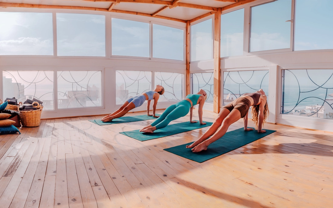 Pure Surfcamp Marokko Aourir Yoga