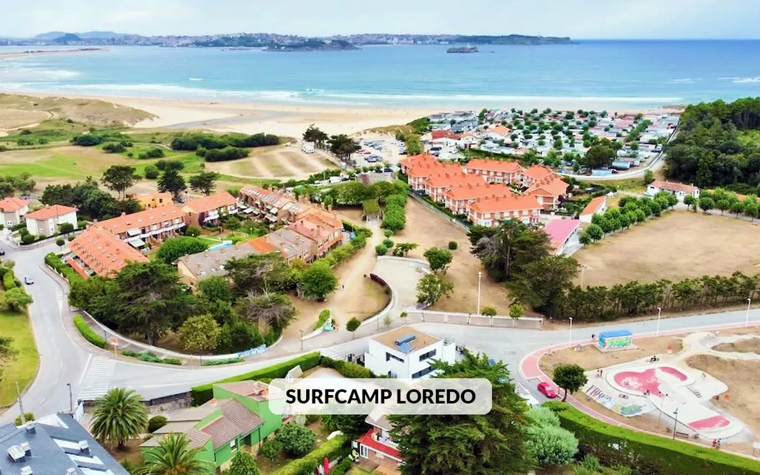 Direkte Strandnähe Surfcamp Loredo Spanien Strandnähe