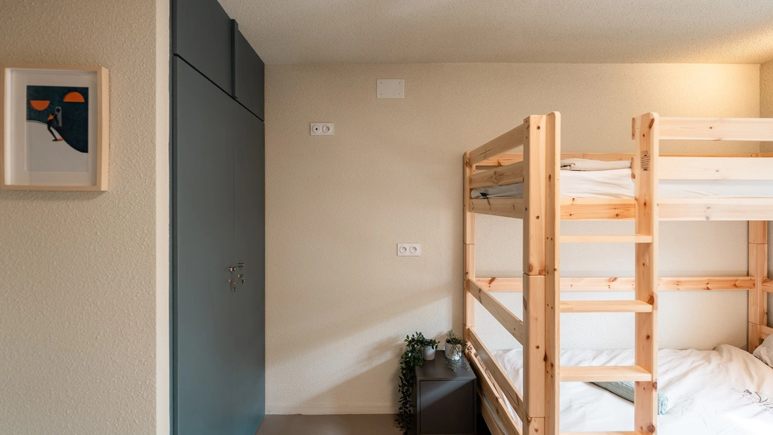 Surfcamp Vieux Boucau Stockbett Schrank