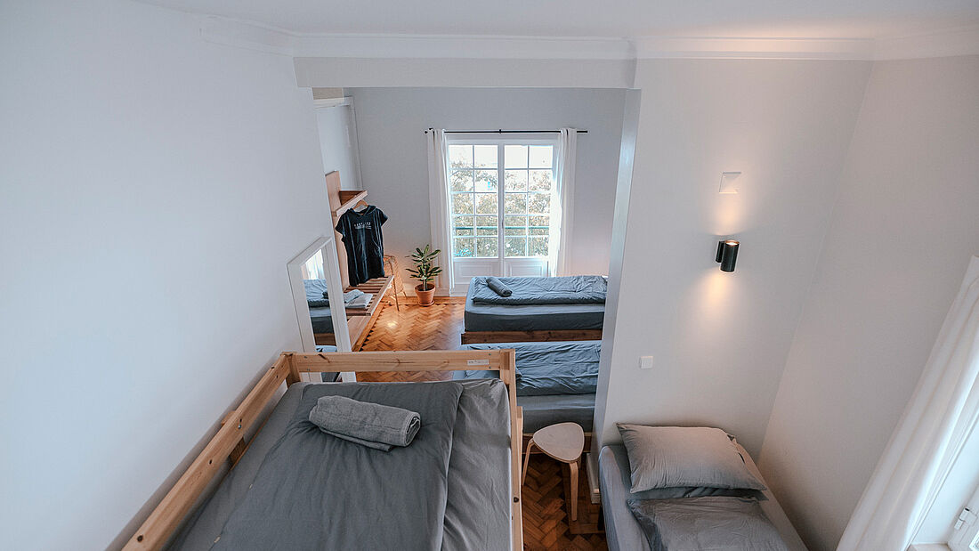 24 Surfcamp Caparica Portugal 5er Zimmer