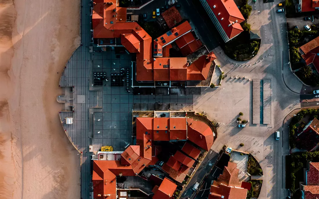 Stroll along Hossegor’s iconic beach promenade