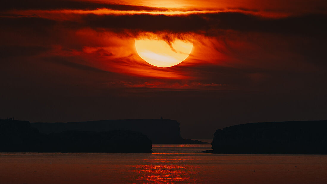 When the sky is on fire Sunsets in the Pure Surf Camp Peniche