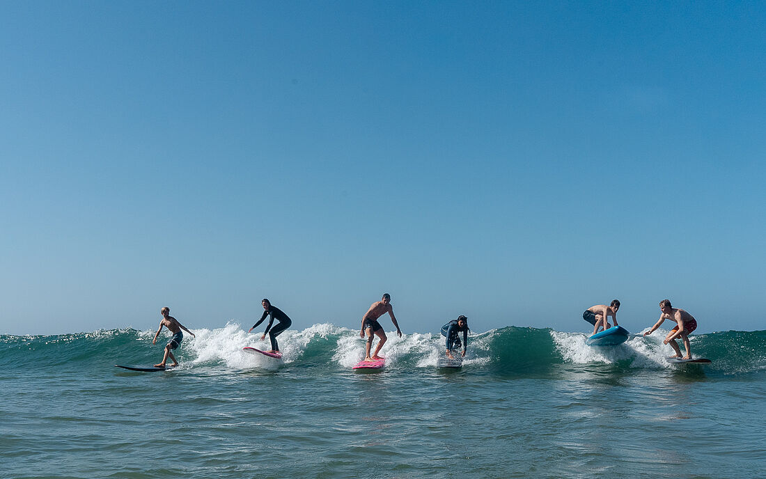 PARTYWAVE right in front of the surf house
