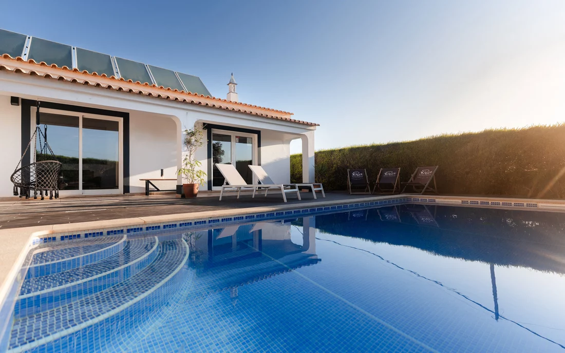 Surfcamp Algarve Portugal Pool