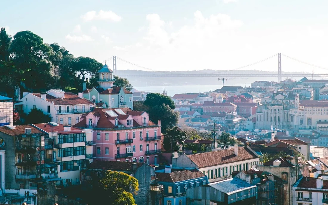 Wirf einen Blick in die sch&ouml;ne Stadt Lissabon!