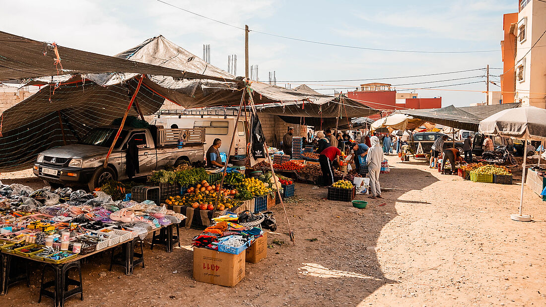 Some stalls also sell clothing and handy items for your holiday