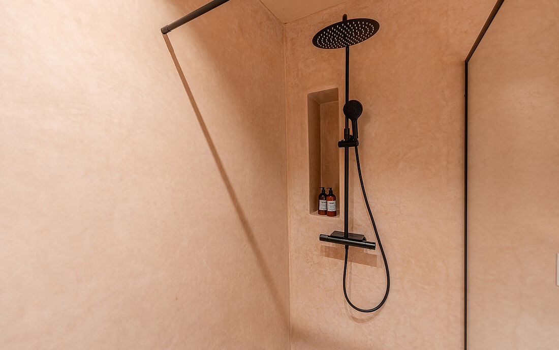Boutique Surfcamp Marokko Tamraght Doppelzimmer Regendusche