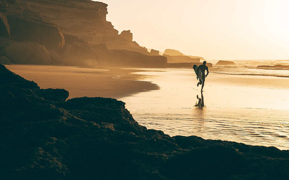 Chasing the final waves of the day