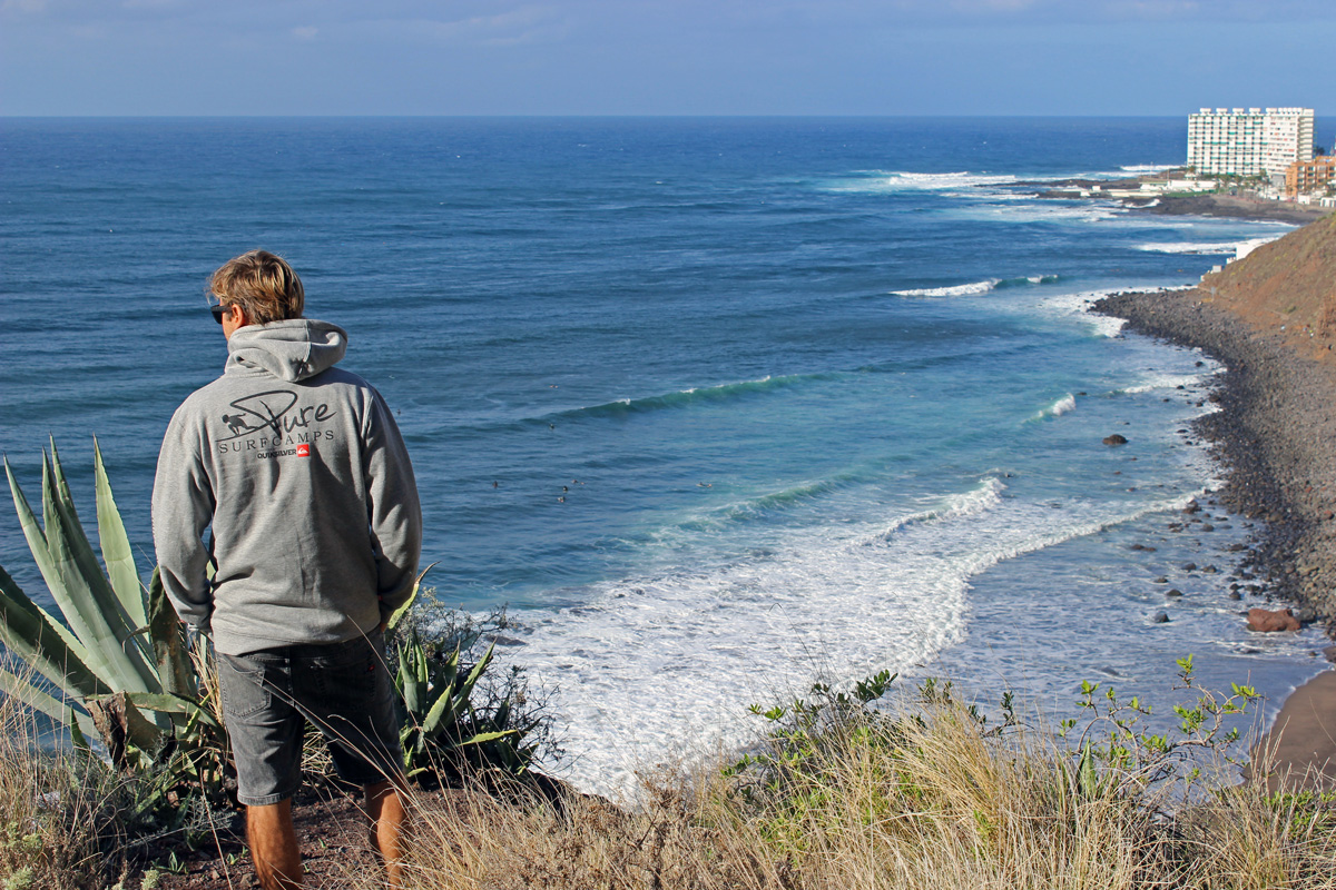 Surfen Teneriffa Ausblick auf den Surfspot Bajamar